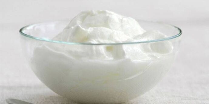jogurt naturalny na odchudzanie